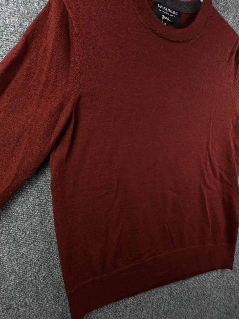 Banana Republic Baruffa Pullover Knit Sweater Soft Medium Red Merino Wool Adult